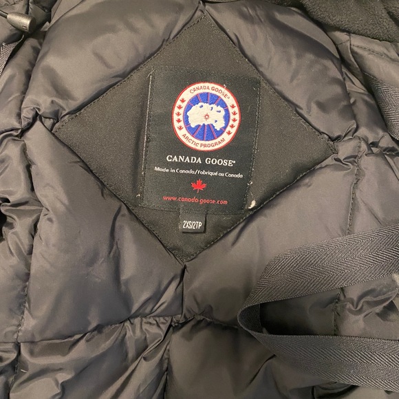 Canada Goose Victoria Parka - Picture 5 of 7